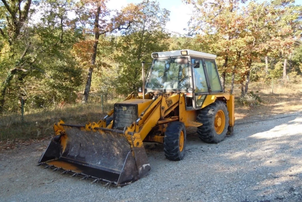 pièces détachées neuves JCB